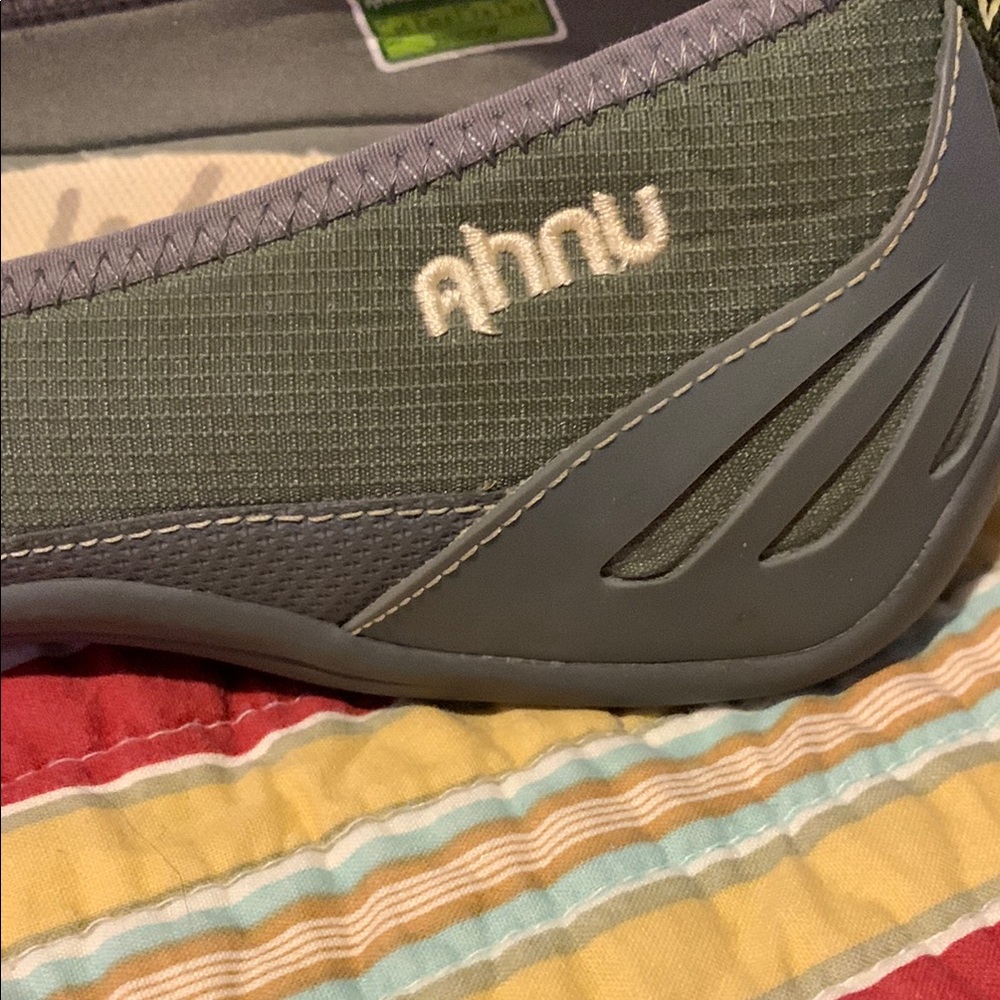 Ahnu Green Flats with Decorative Bow and Canvas Upper - Picture 3 of 6
